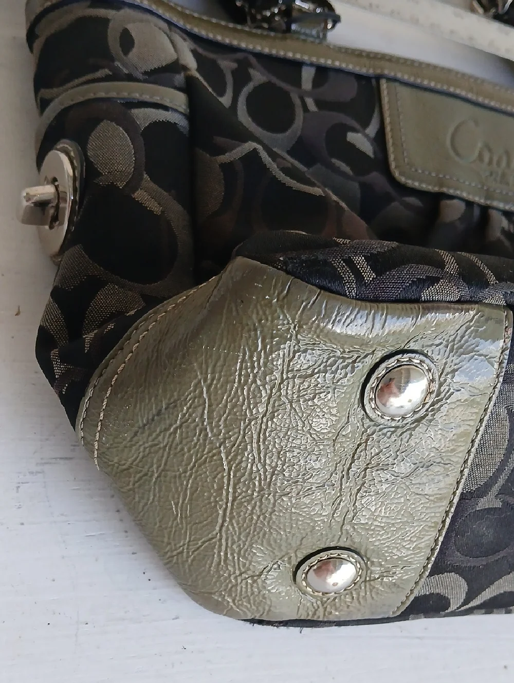 COACH Gallery Tote F13762 Signature Optic Jacquard Shoulder Bag Olive